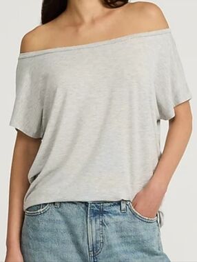 Express Off The Shoulder Relax Tee